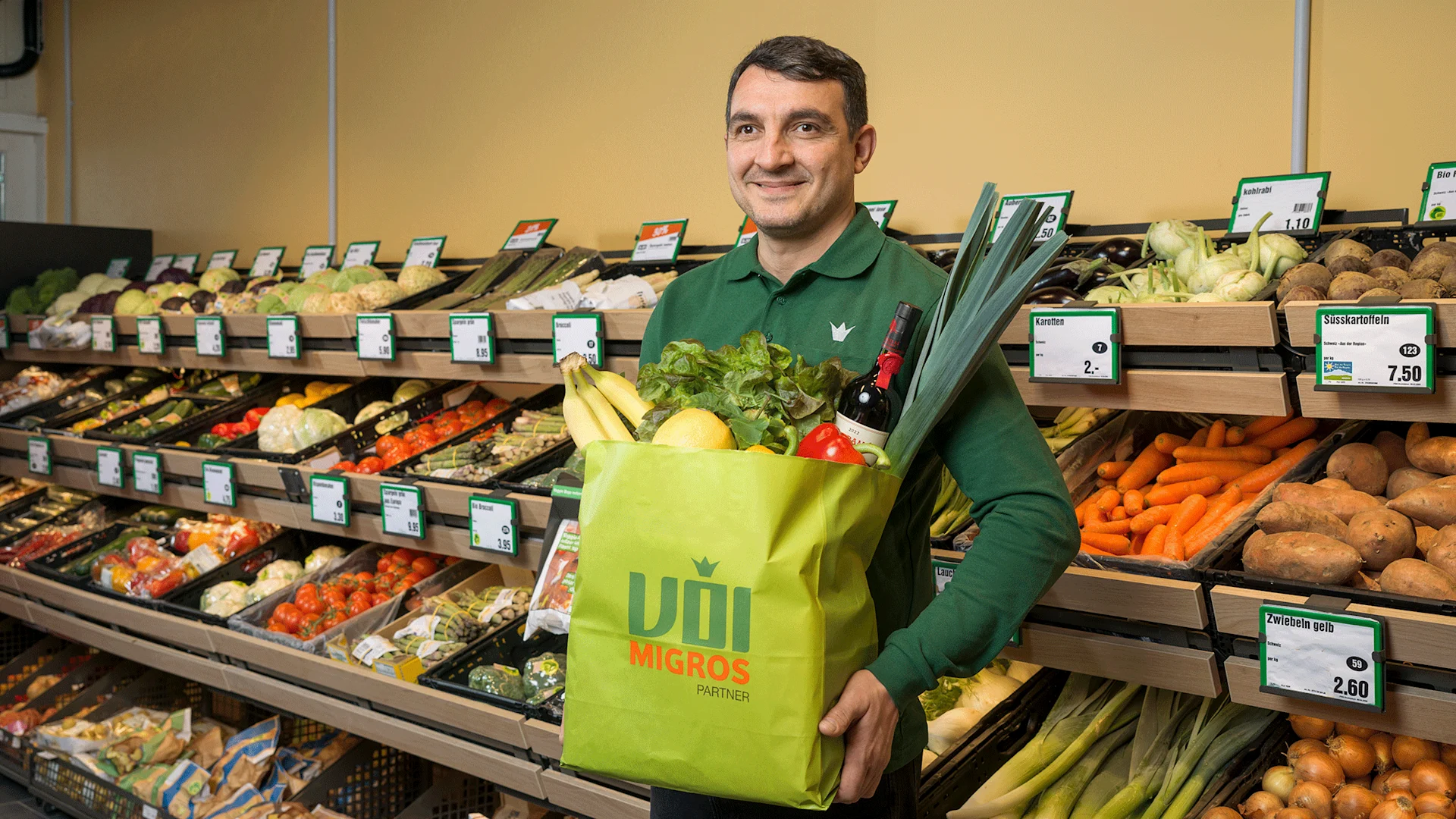 Filialleiter-Jupe-Helshani_Artikel