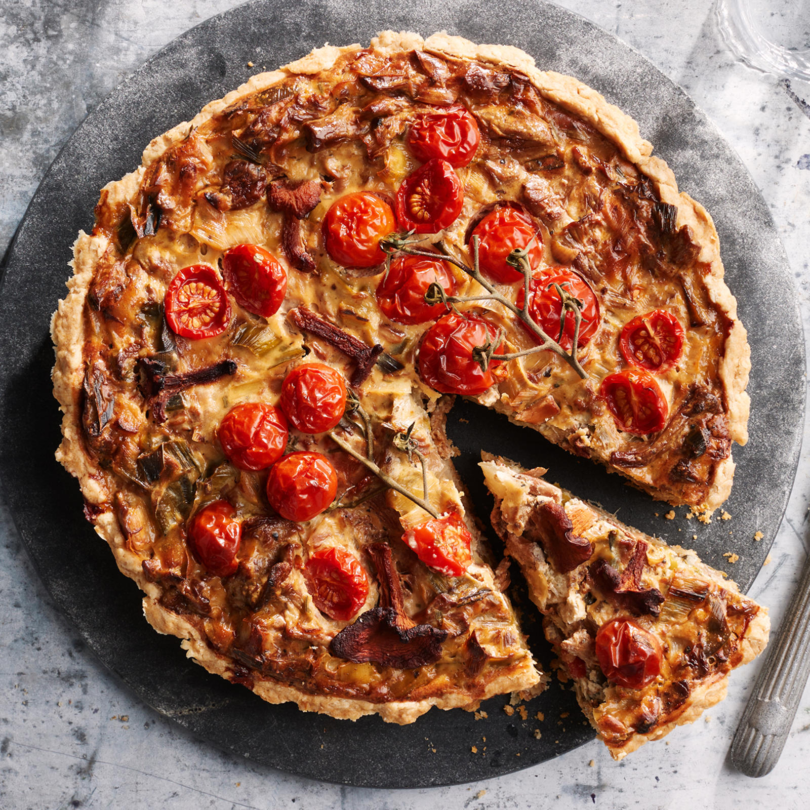 kanterellipiirakka, sienipiirakka