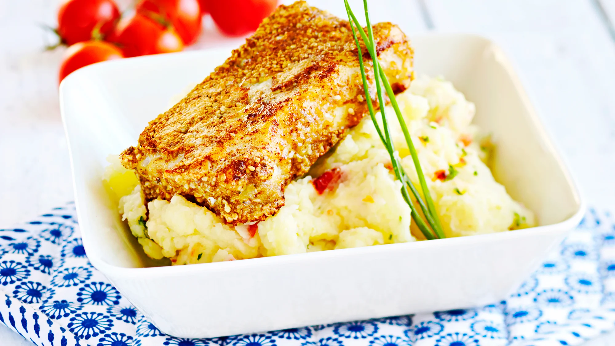 Pähkinäkuorrutettu seiti ja Välimeren muusi