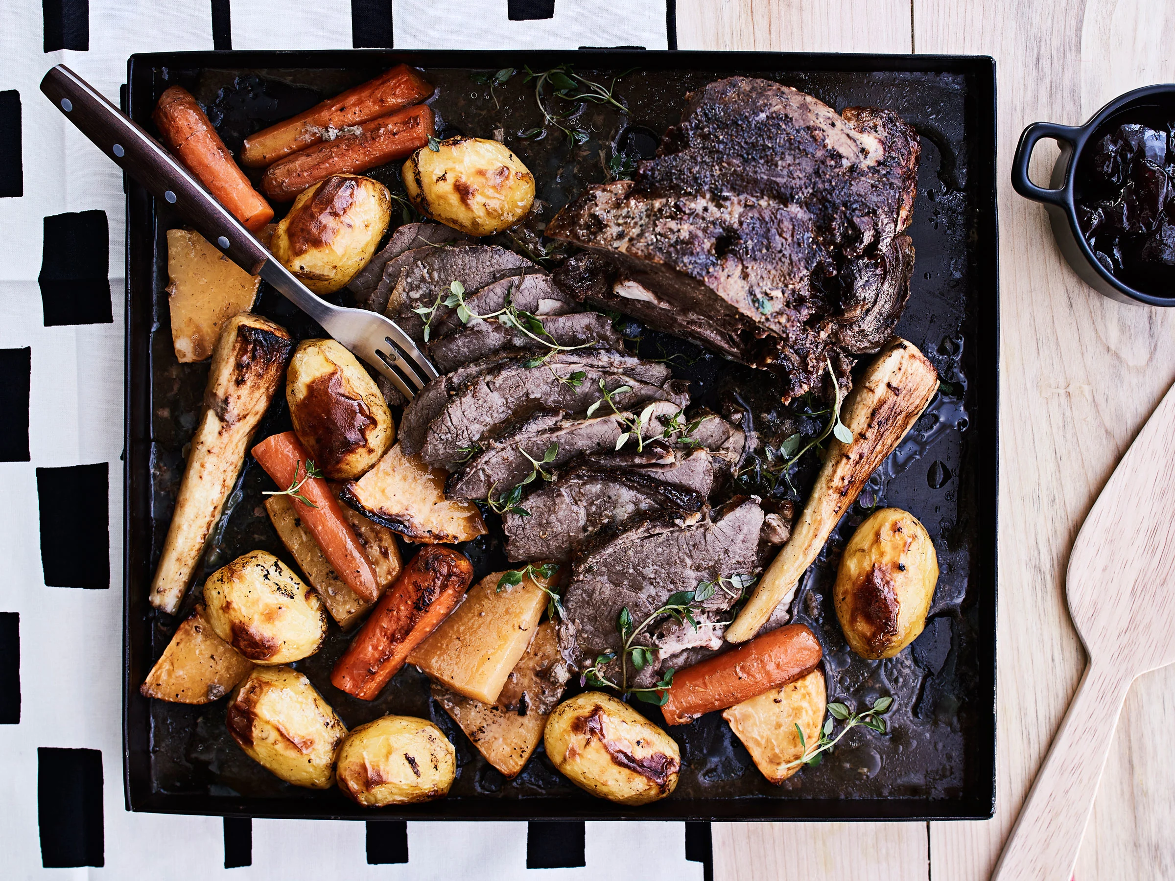 Lampaanpaistia särän tapaan