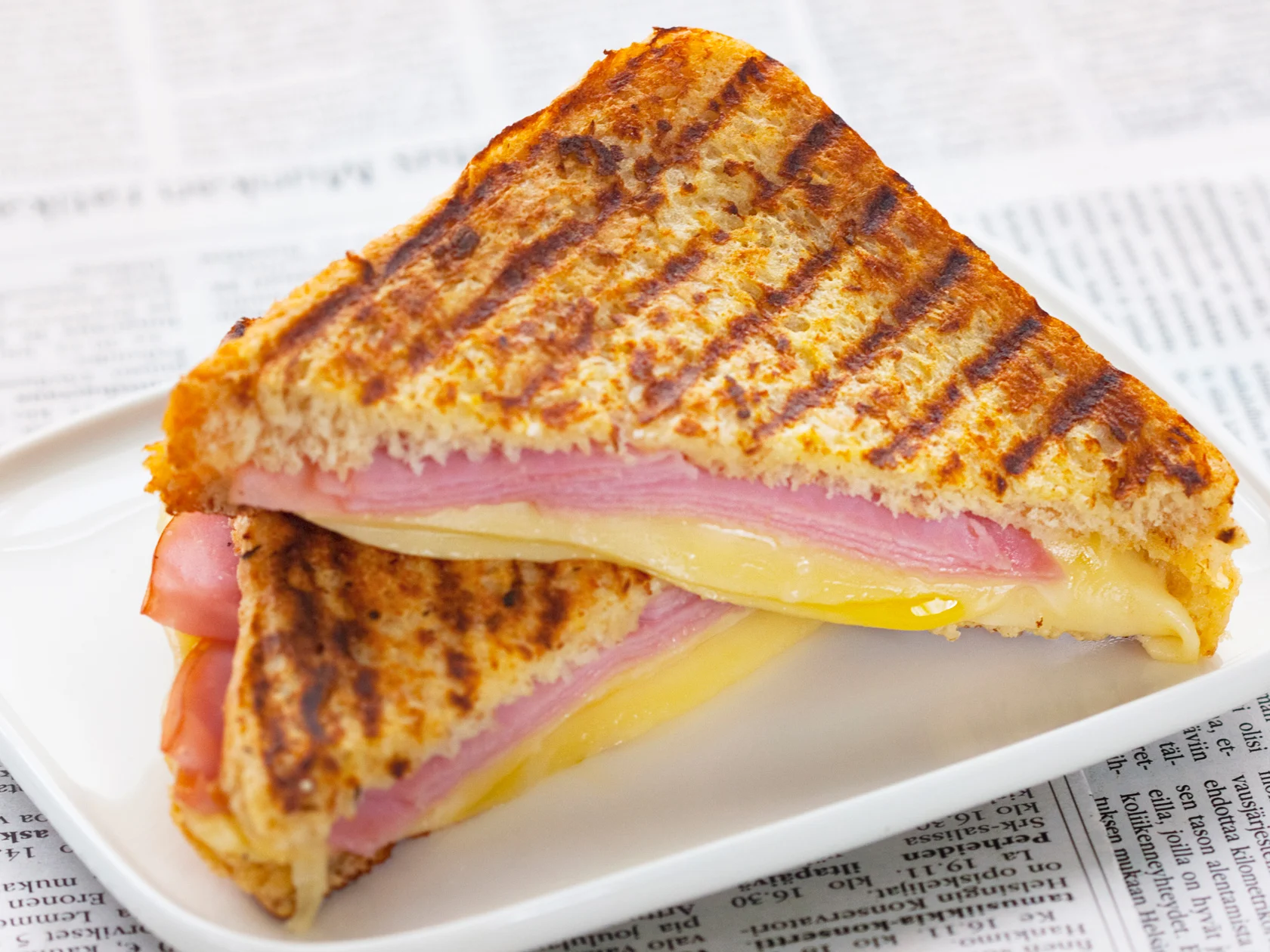 Klassinen Croque Monsieur