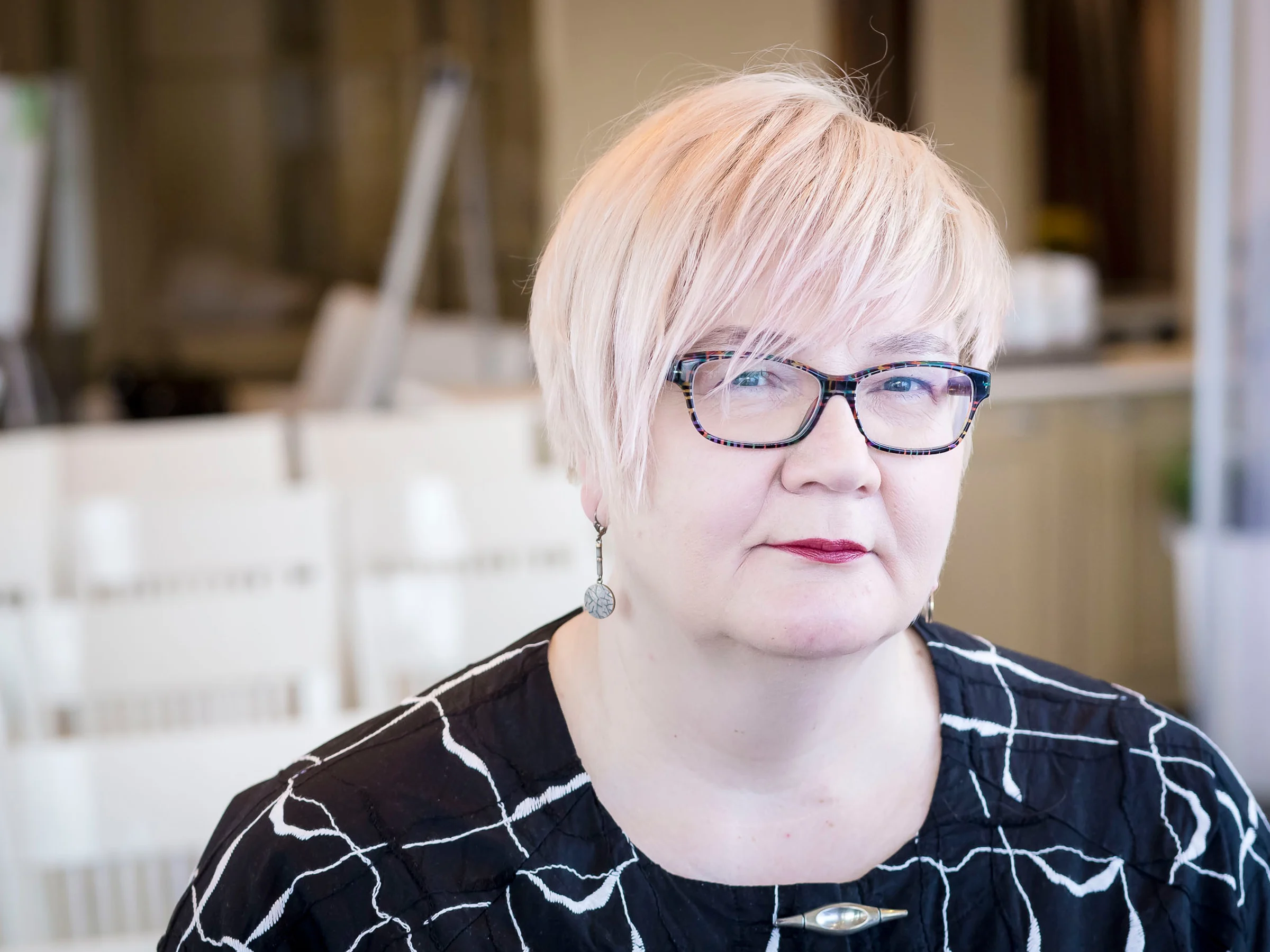 Ruokakulttuurin professori Johanna Mäkelä