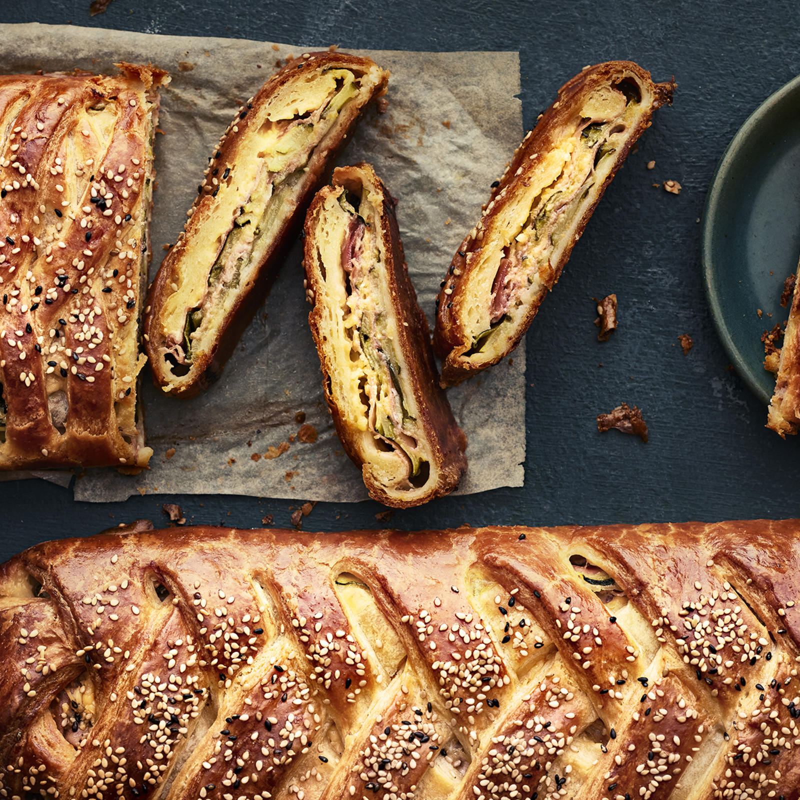 Välimeren kesäkurpitsapiirakka