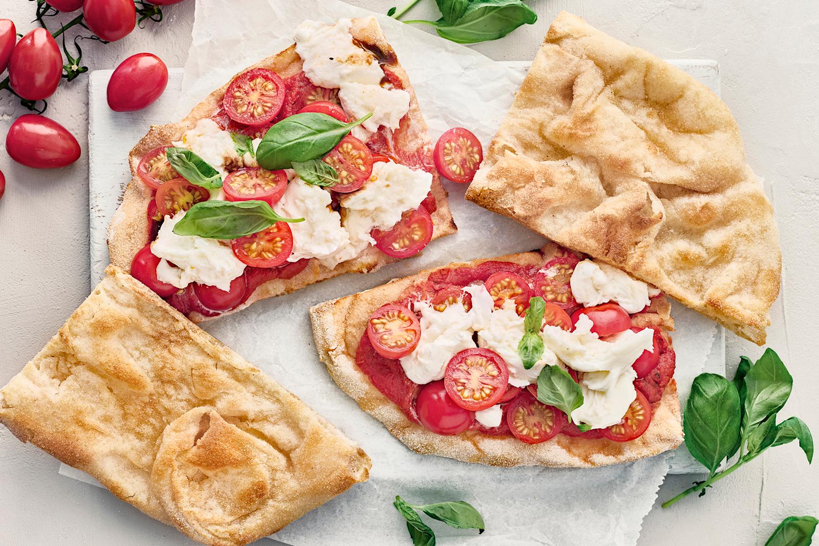 Caprese-pinsa