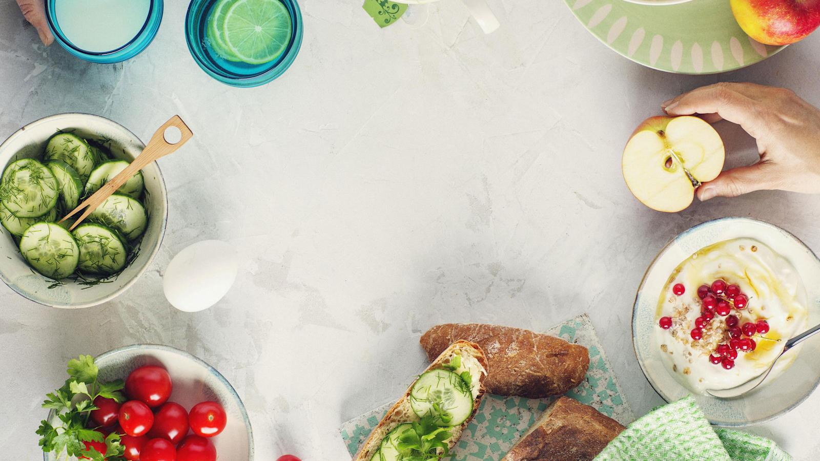 Miten saan perheen saman pöydän ääreen? Martta vastaa yleisiin ruokapulmiin