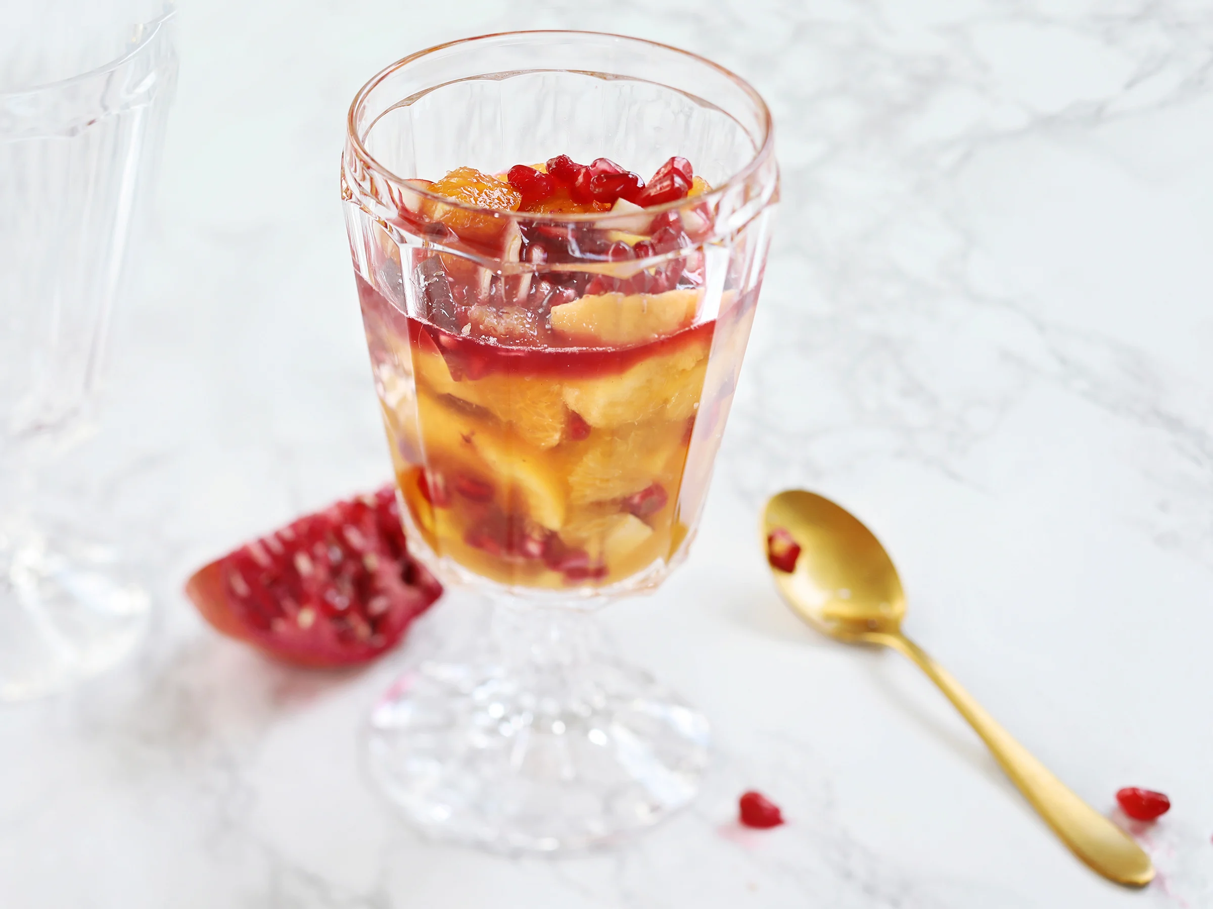 Joulun marinoitu hedelmäsalaatti