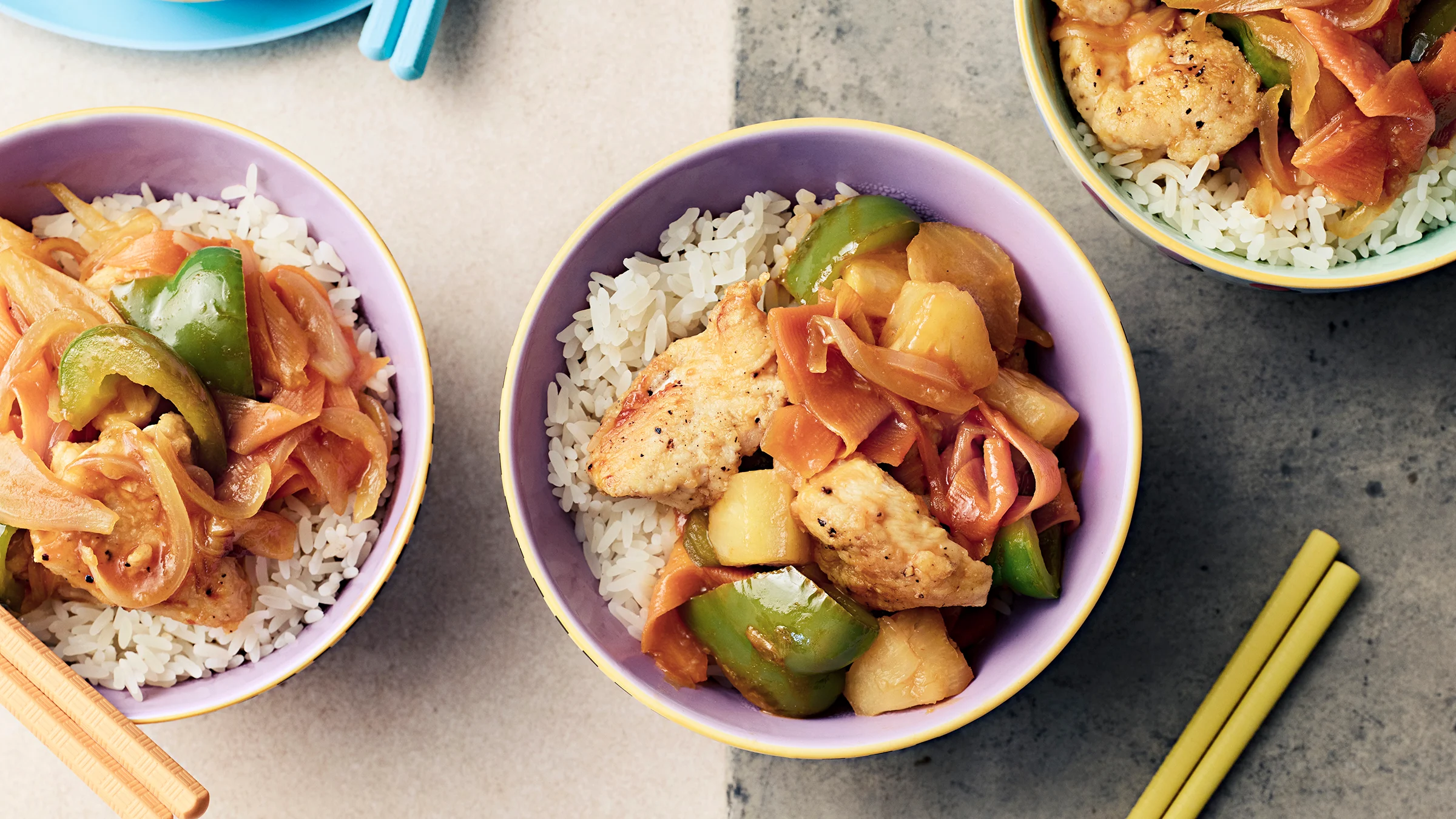 Kanaa sweet & sour –kastikkeessa