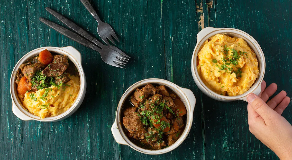 Karjalanpaisti ja juuresmuusi