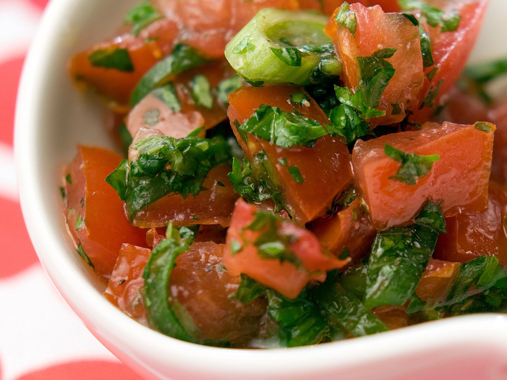 Chileläinen tomaattisalsa