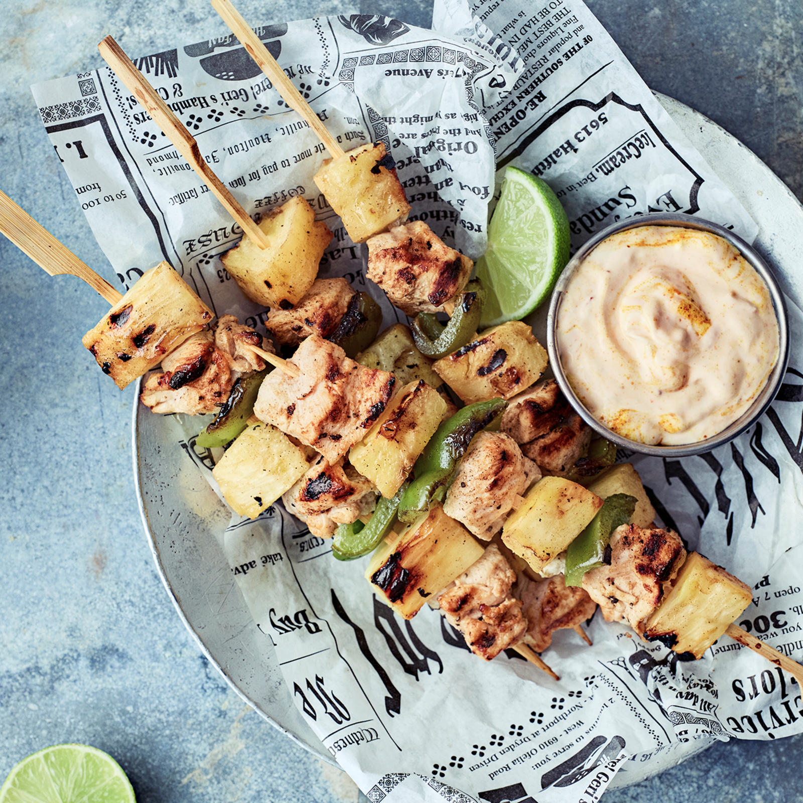 Kanavartaat ananaksella