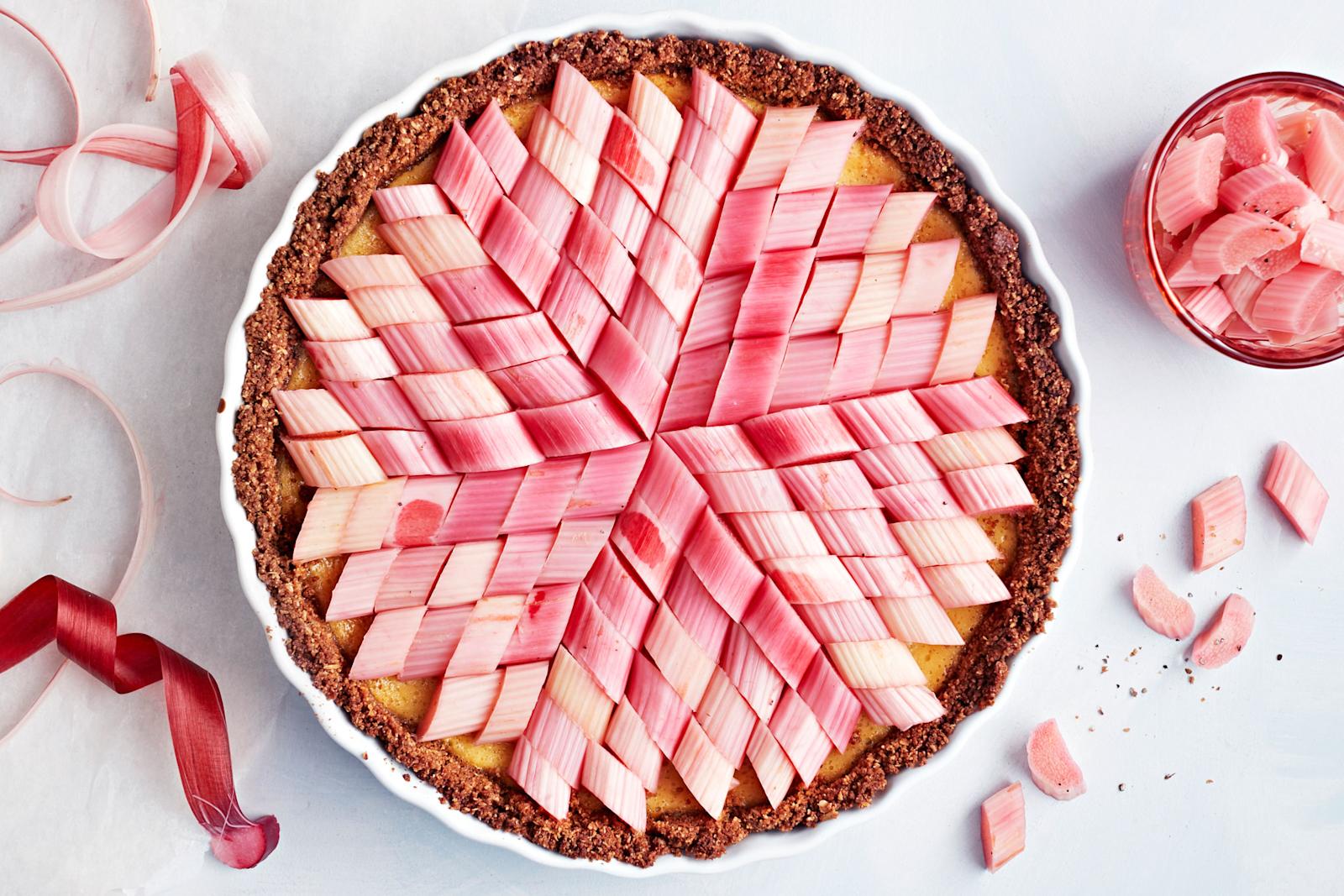 Raparperi-juustokakkupiirakka