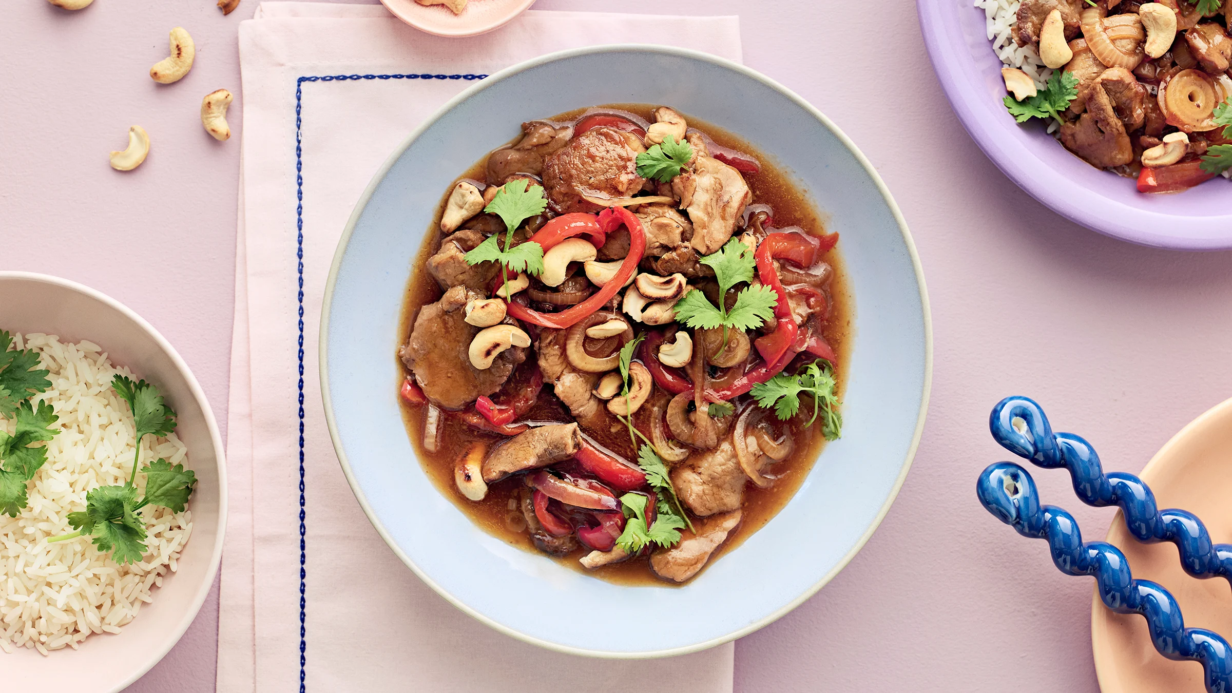 Possua hapanimeläkastikkeessa