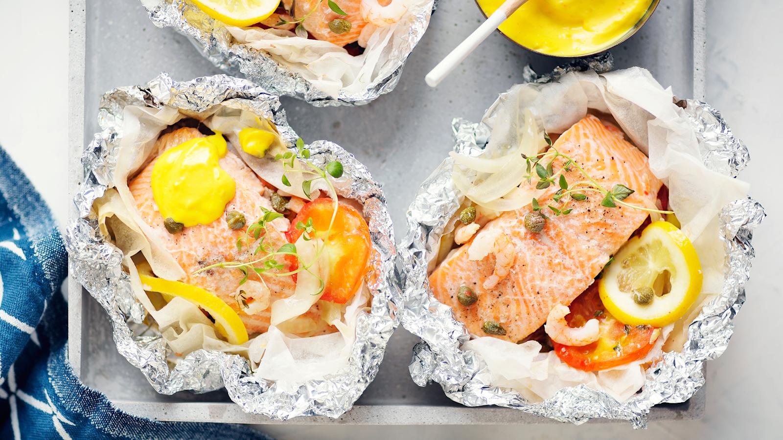 Lohi-bouillabaissenyytit