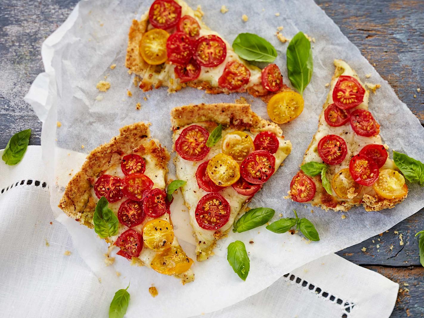 Gluteeniton tomaattijuustopiiras