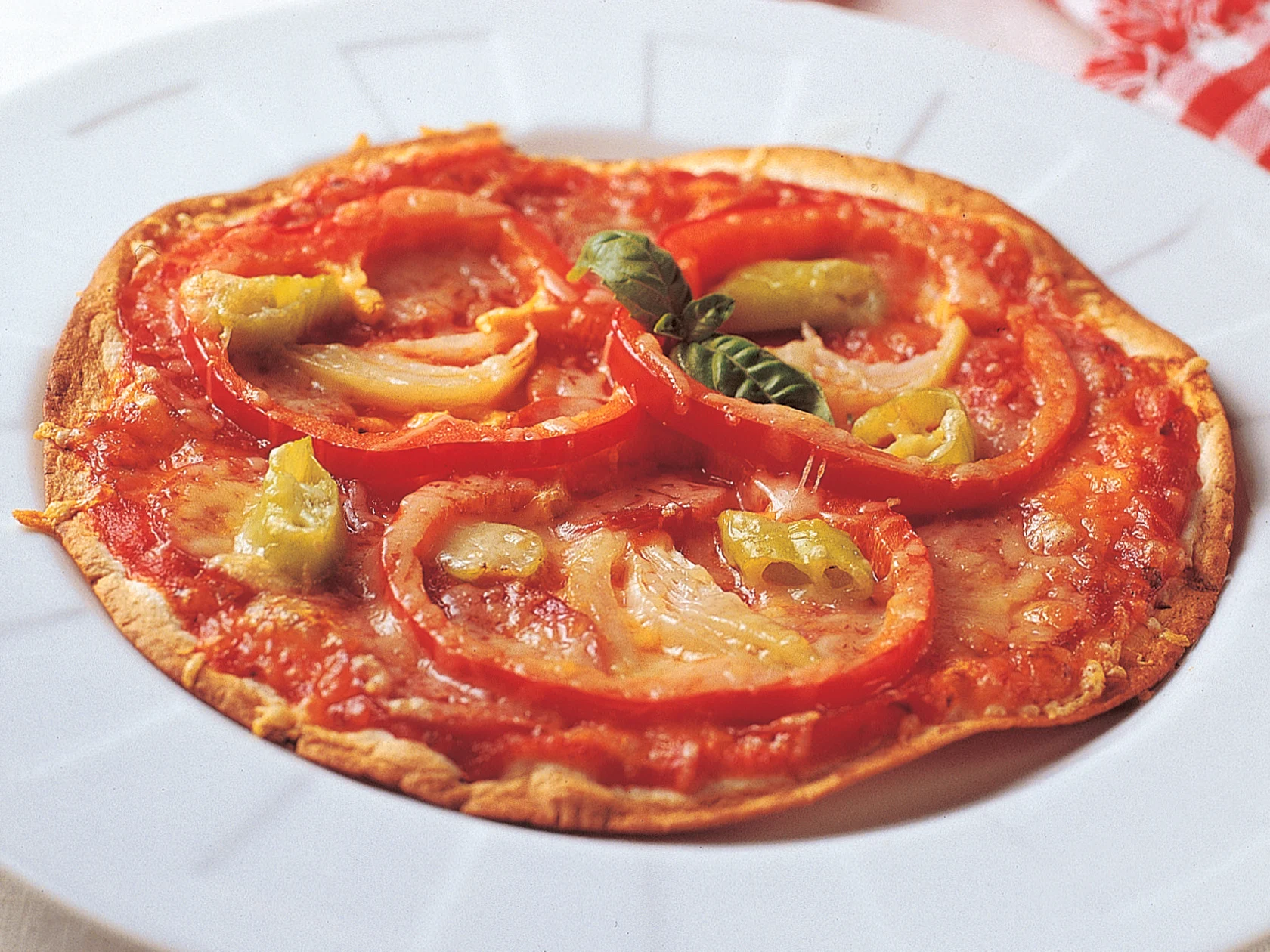 Tuliset pepperonipizzat