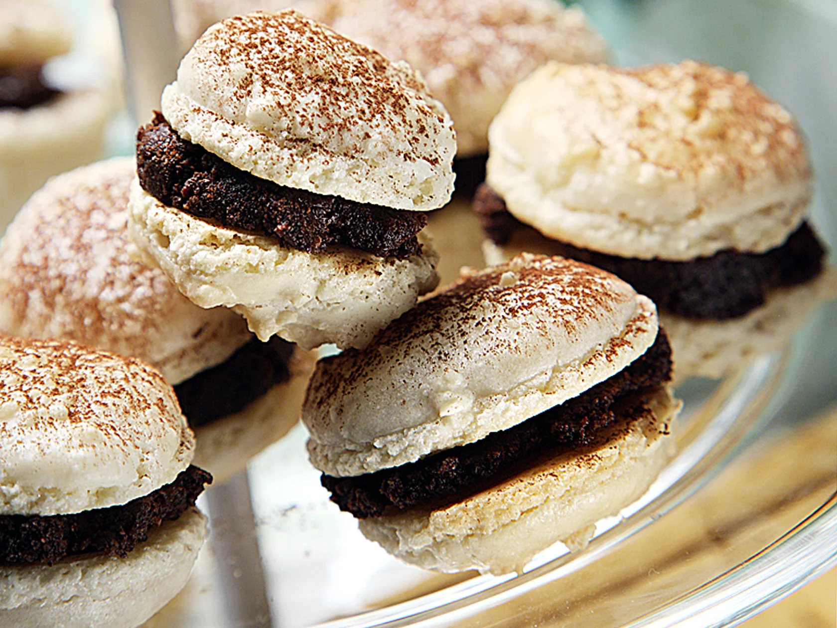 Pähkinä-suklaamacaronit