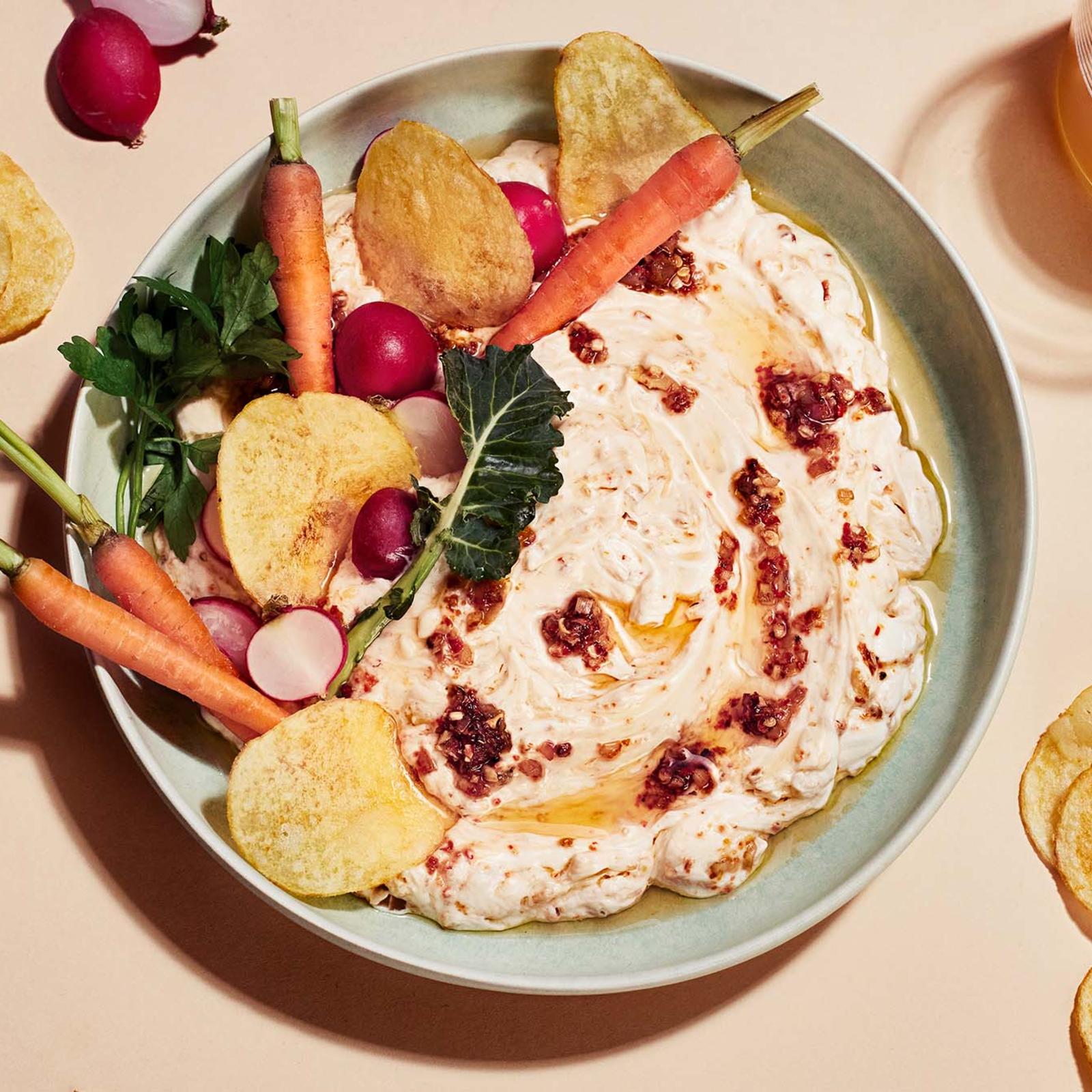 Rapea valkosipuli-chilidippi