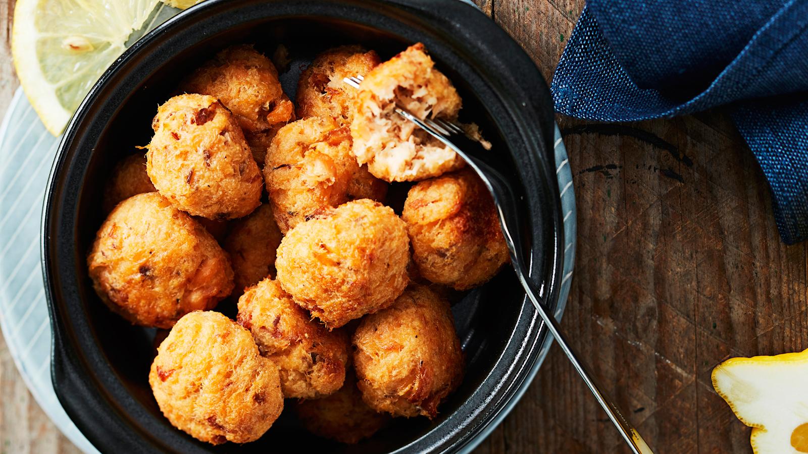 Sitruunaiset lohipullat