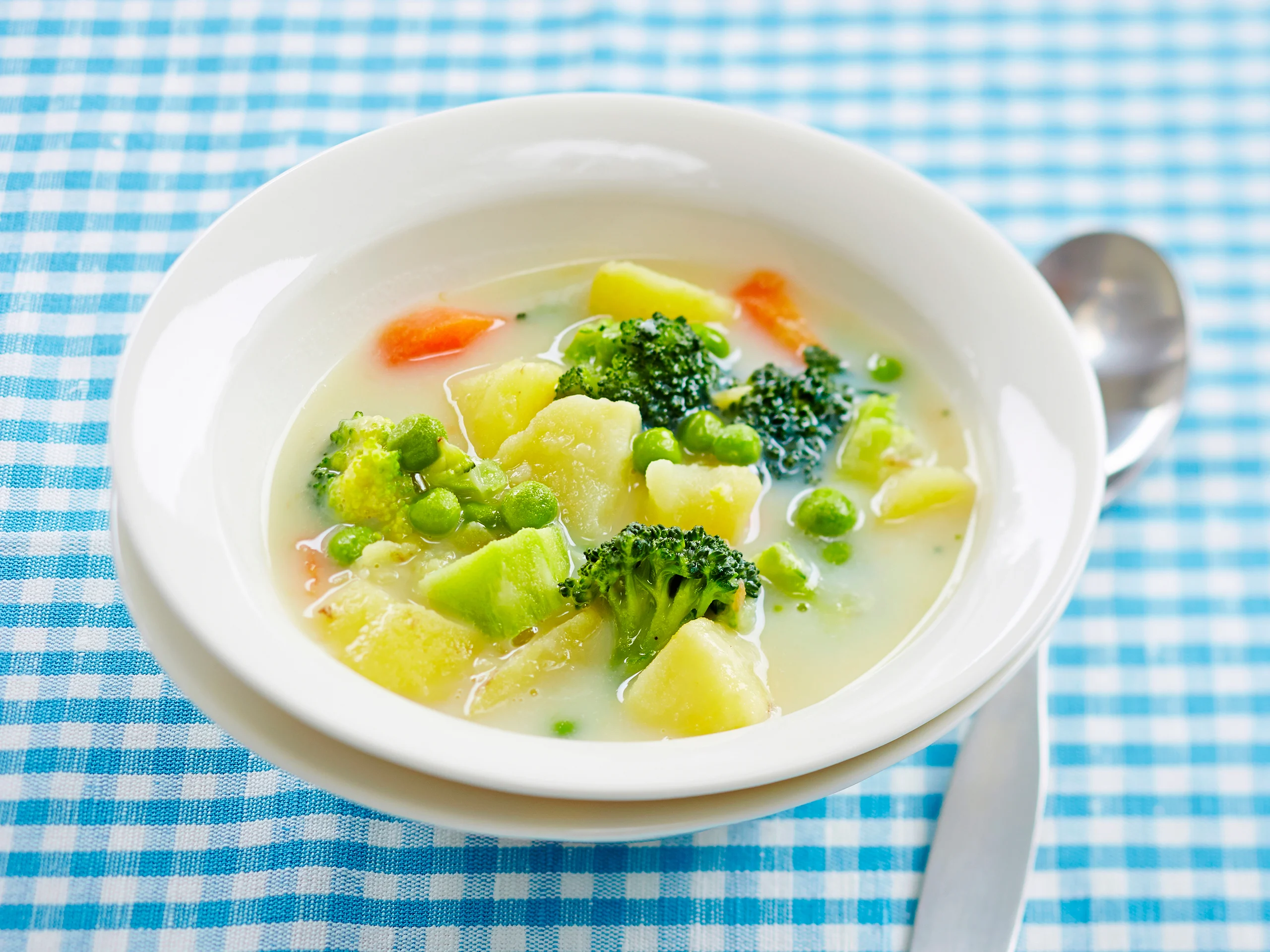 Sitruunainen kesäkeitto