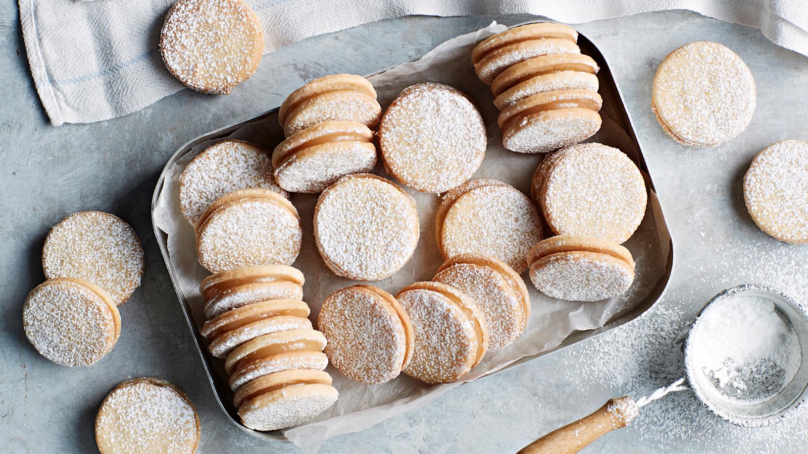 Sitruunaiset herrasväen pikkuleivät