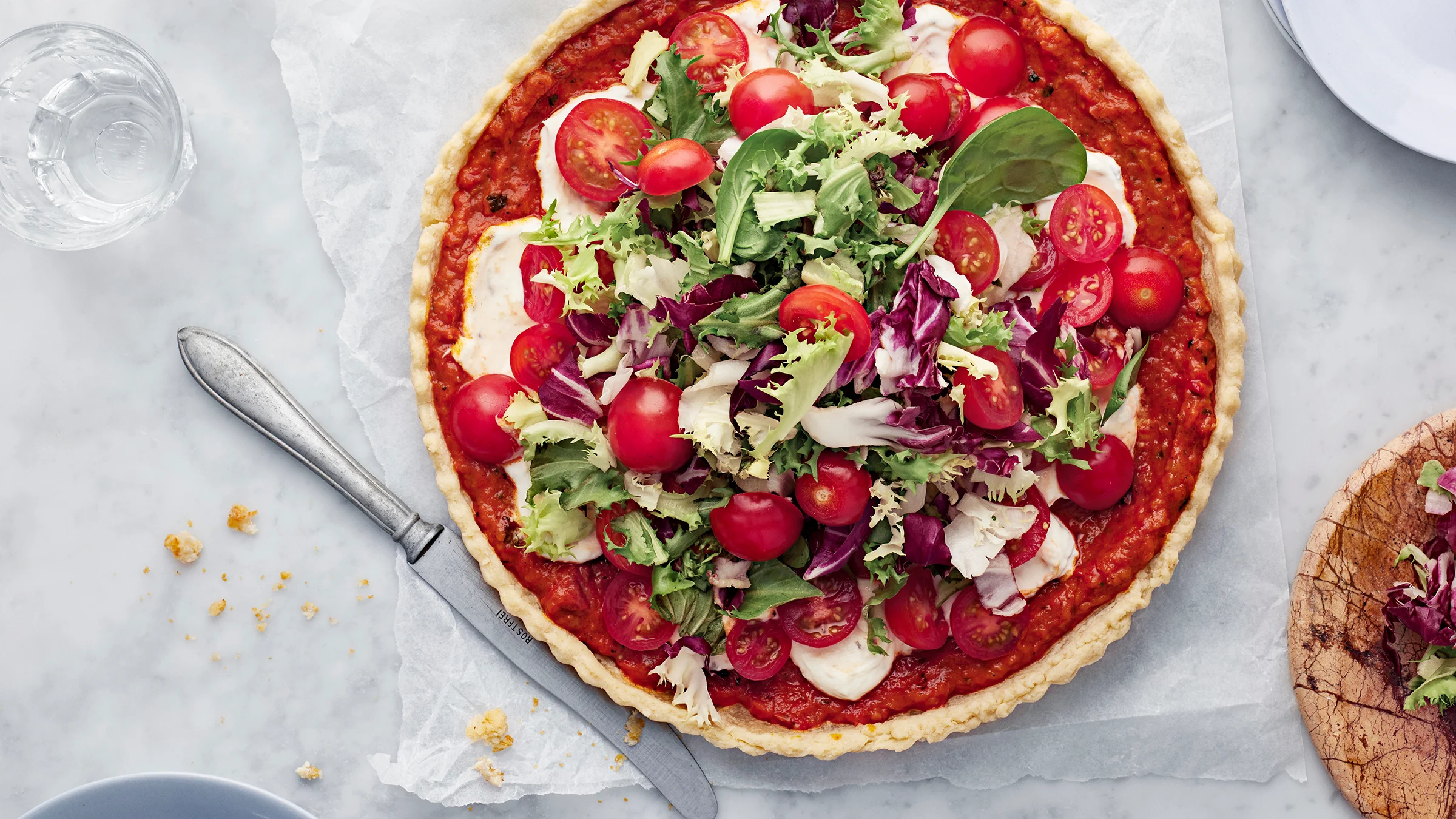 Tsatsiki-salaattipiirakka