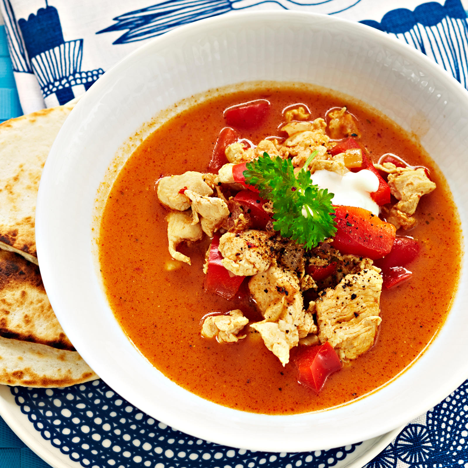 Meksikolainen broilerikeitto