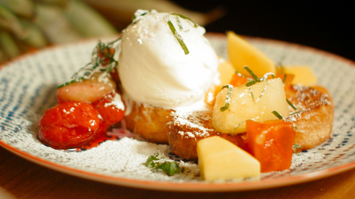 Köyhät ritarit smoothie-hedelmillä