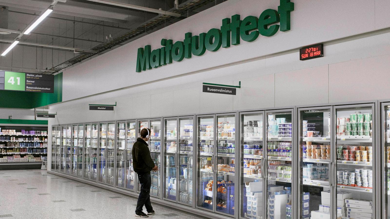 Prismasta ostetaan öisin maitotuotteita.