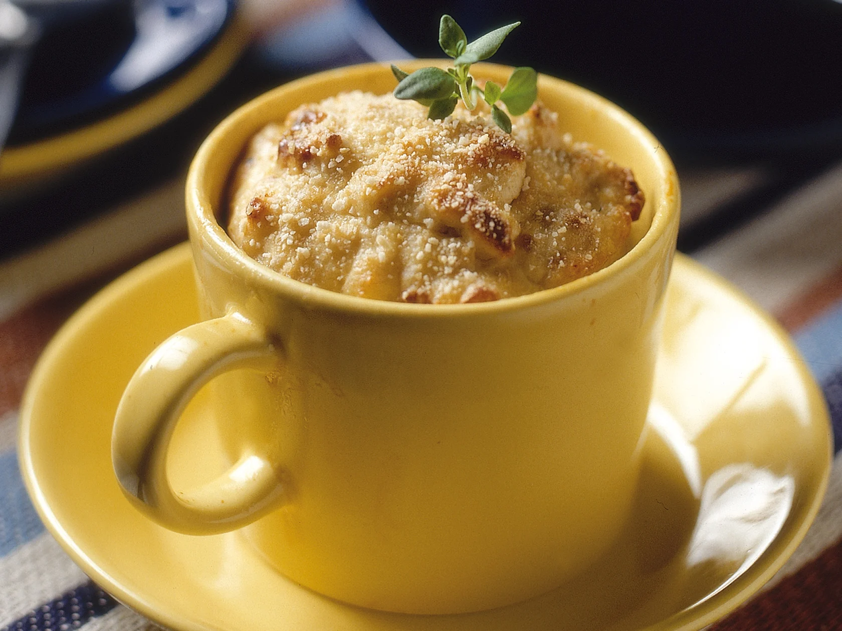 Broileri-vuohenjuustomureke