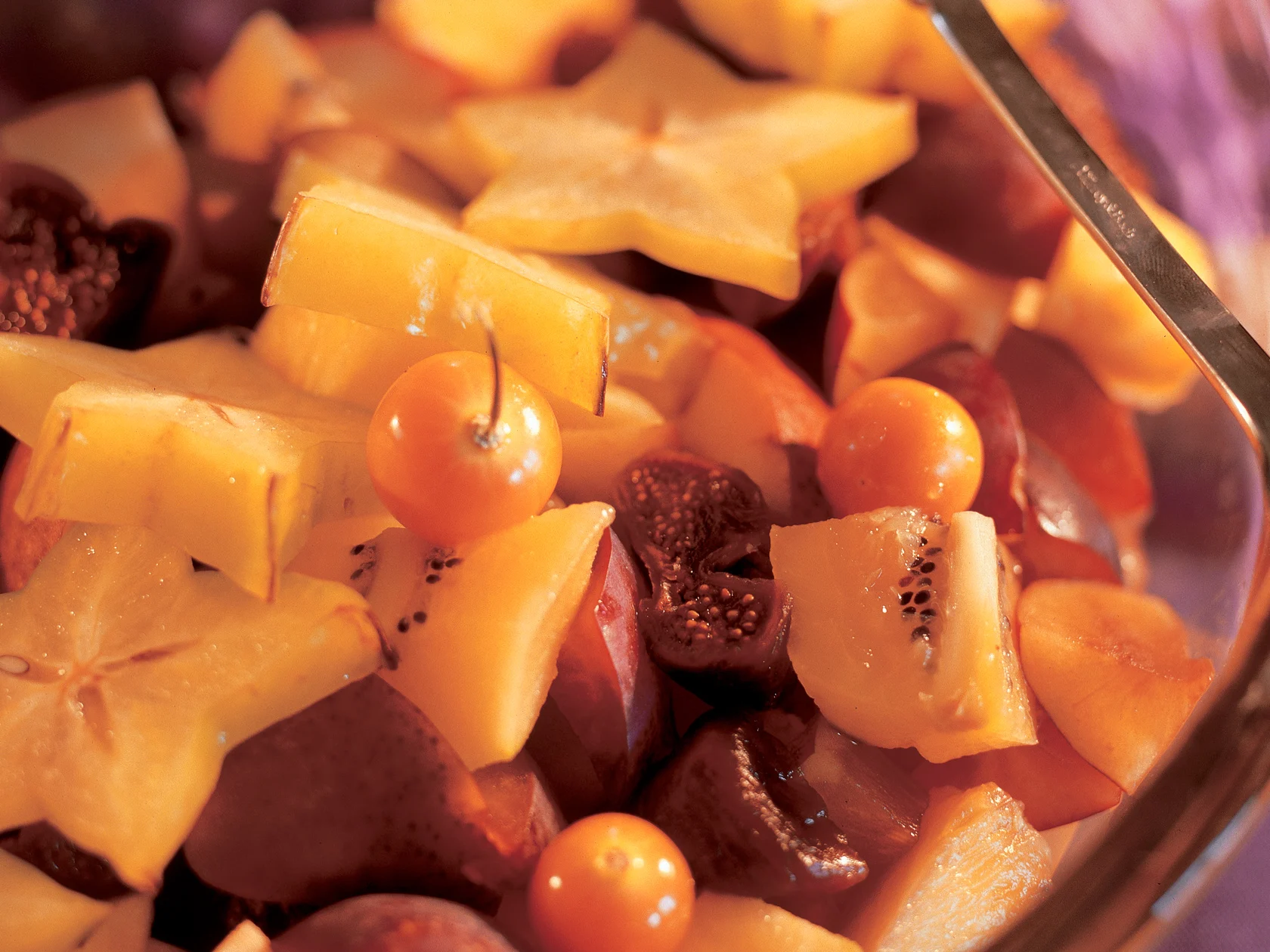 Maustettu hedelmäsalaatti