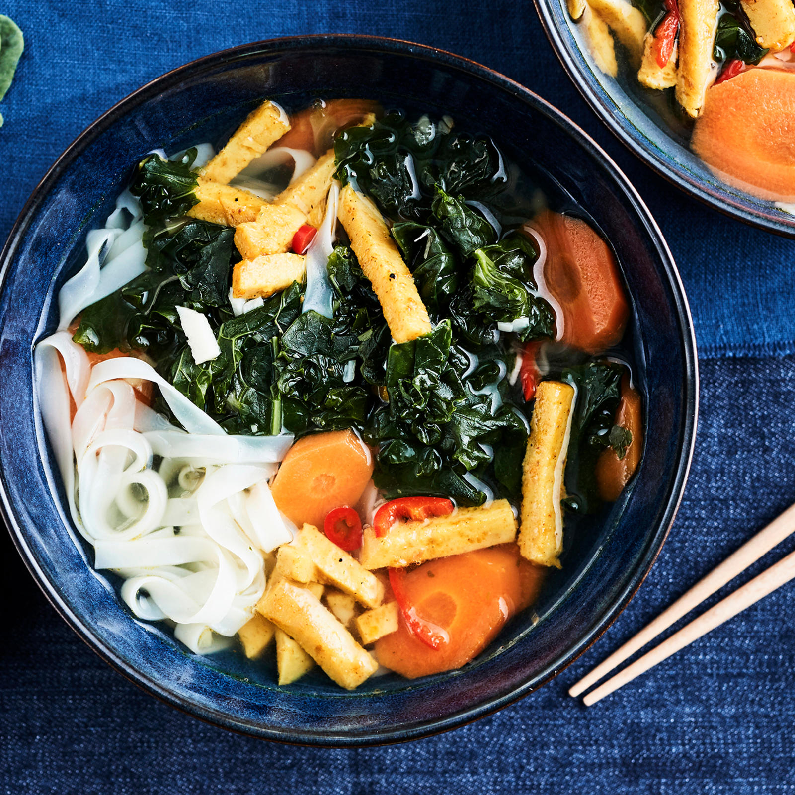 Vegaaninen nuudelikeitto