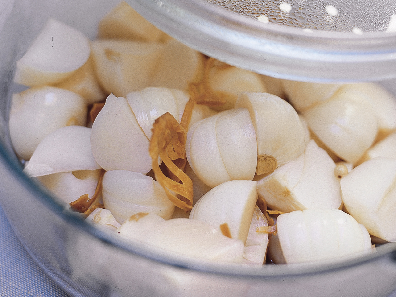 Paahdetut yrtti-valkosipulit