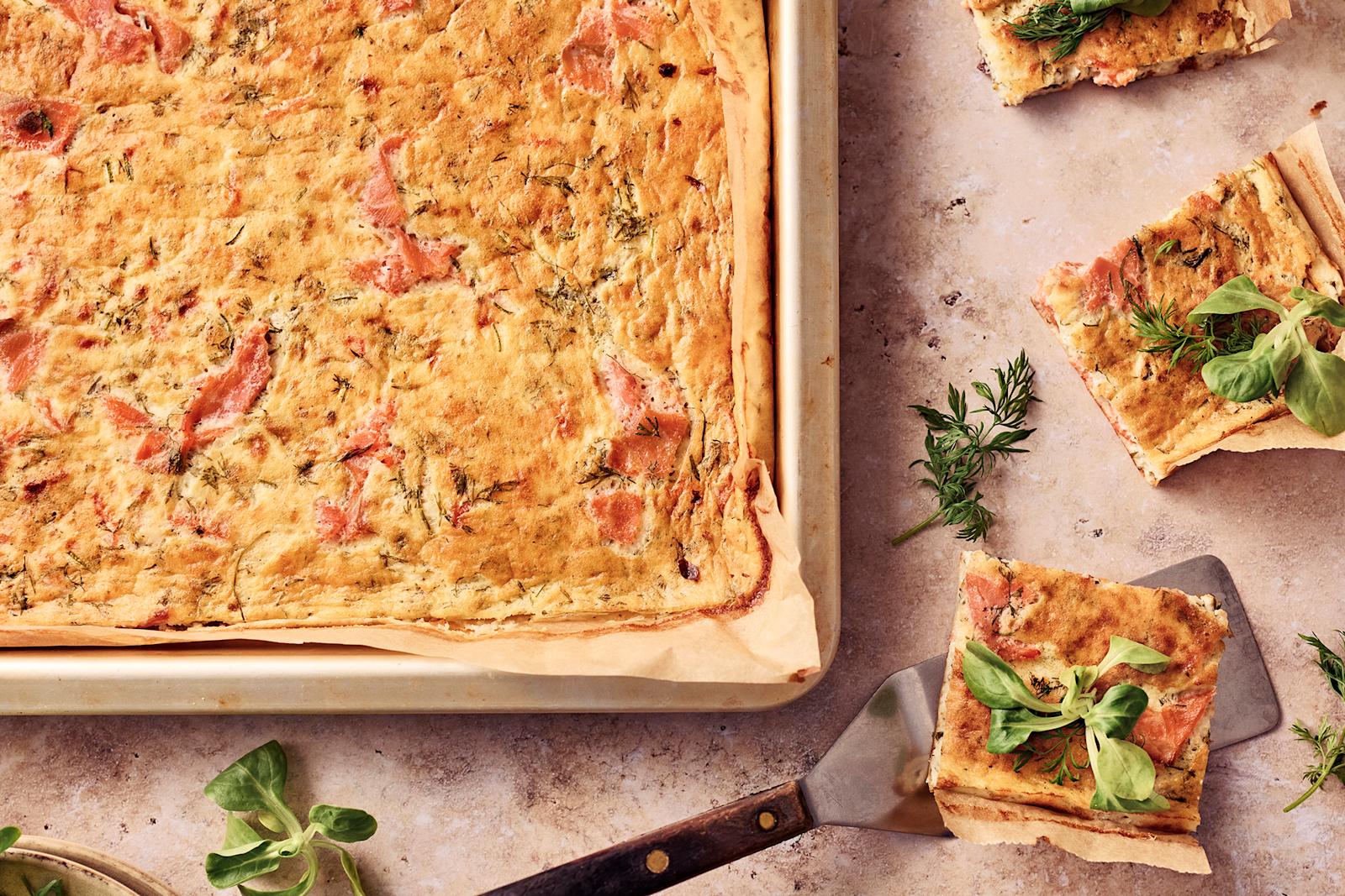 Suolainen pannukakku kylmäsavulohesta