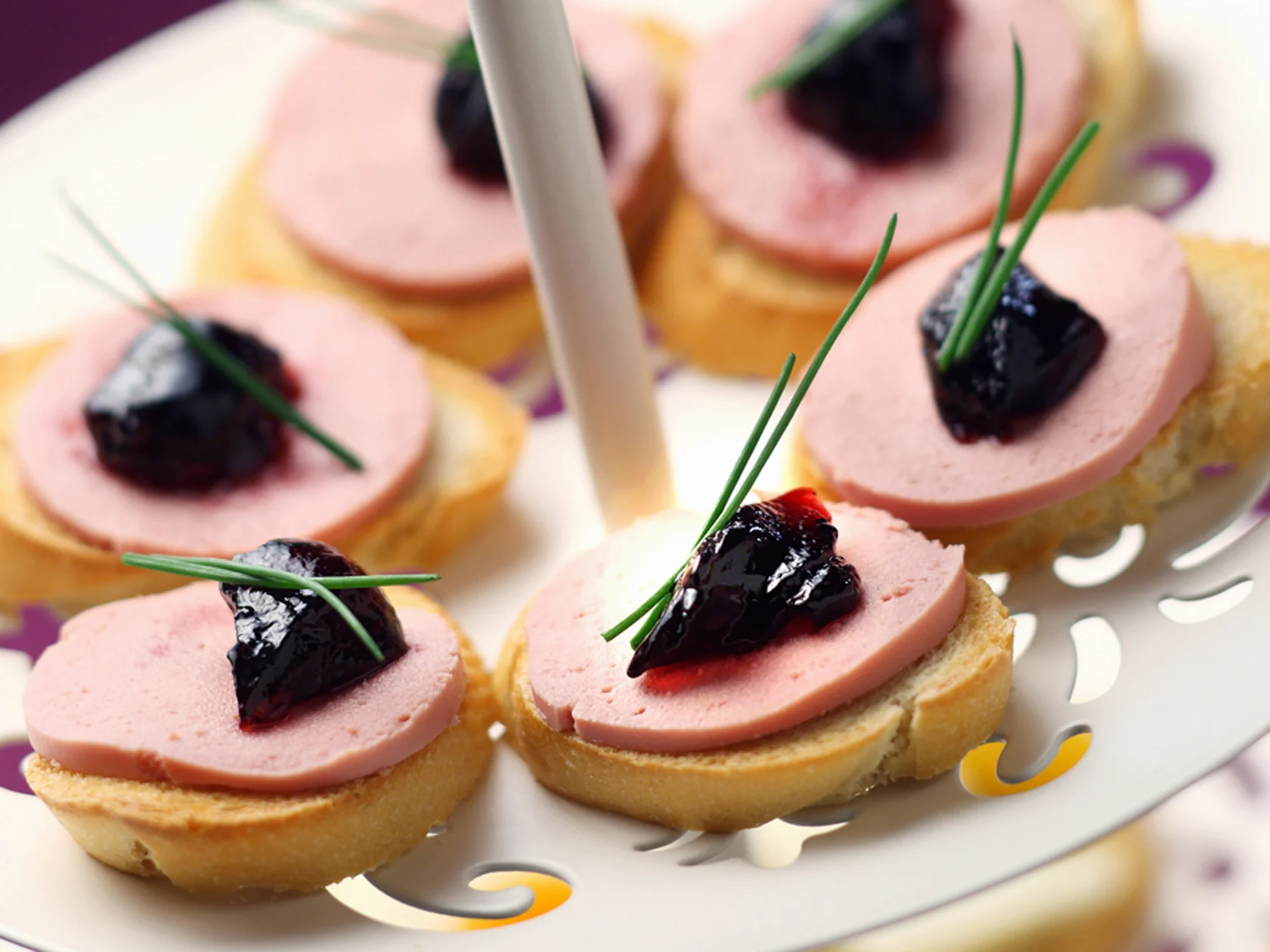 Maksamakkaracrostinit