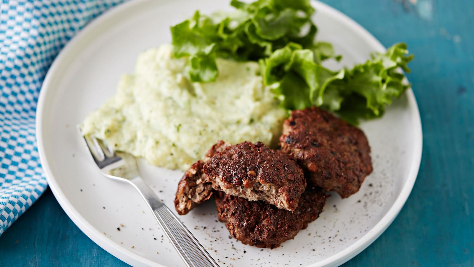 Linsseillä rikastetut jauhelihapihvit