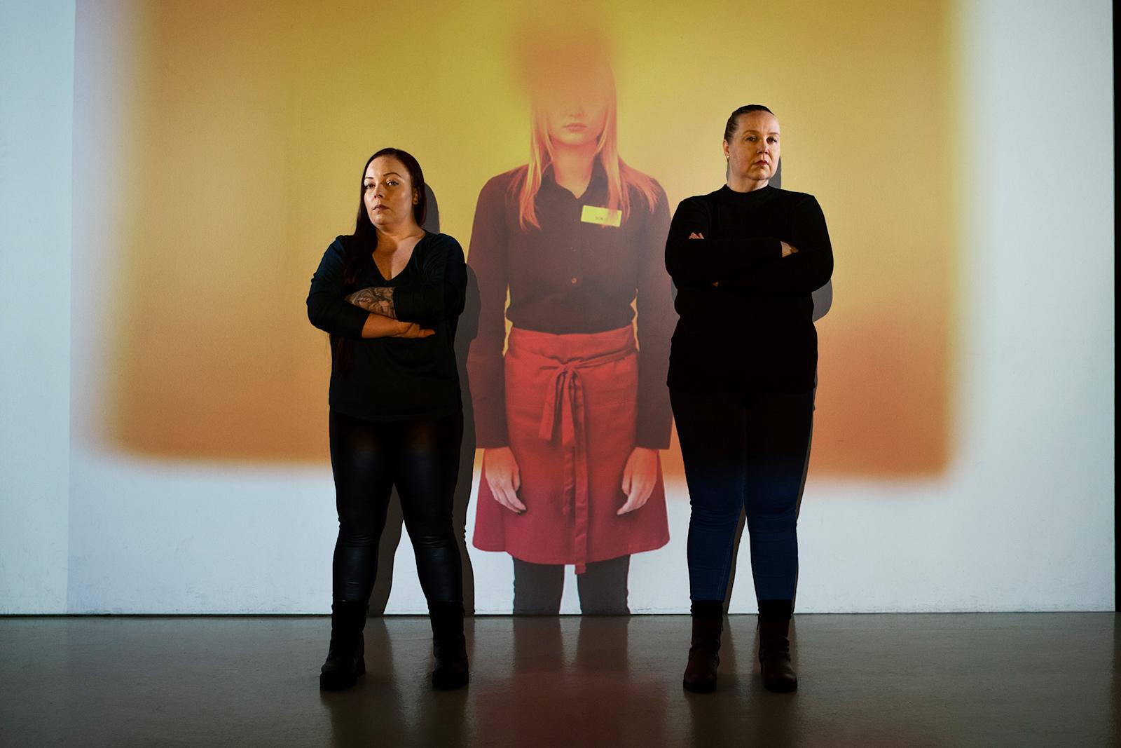 Kuvassa apulaispäällikkö Essi Kukkonen ja ravintolapäällikkö Anna-Maria Heimonen.