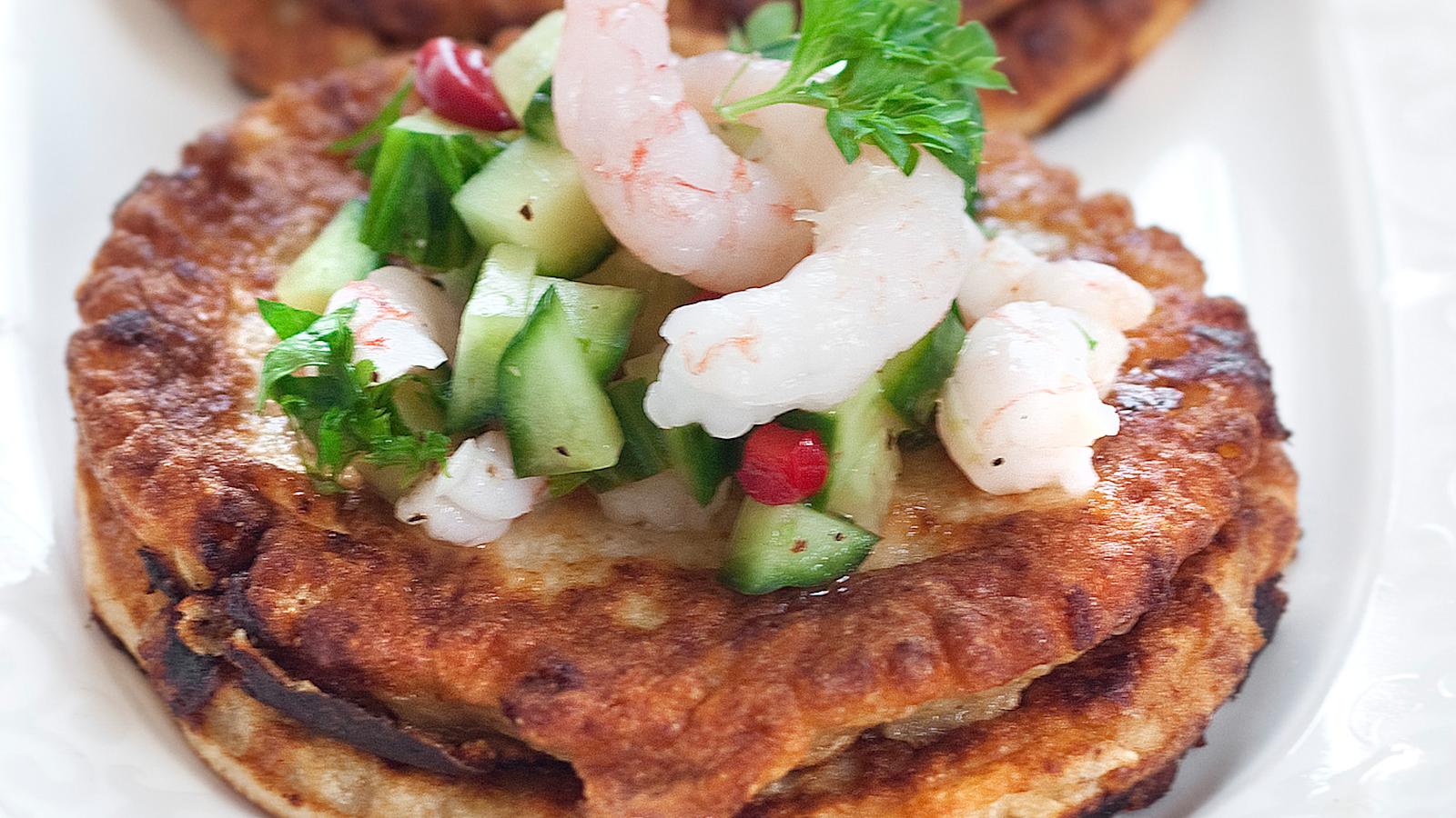 Raejuustoletut ja katkarapusalsa