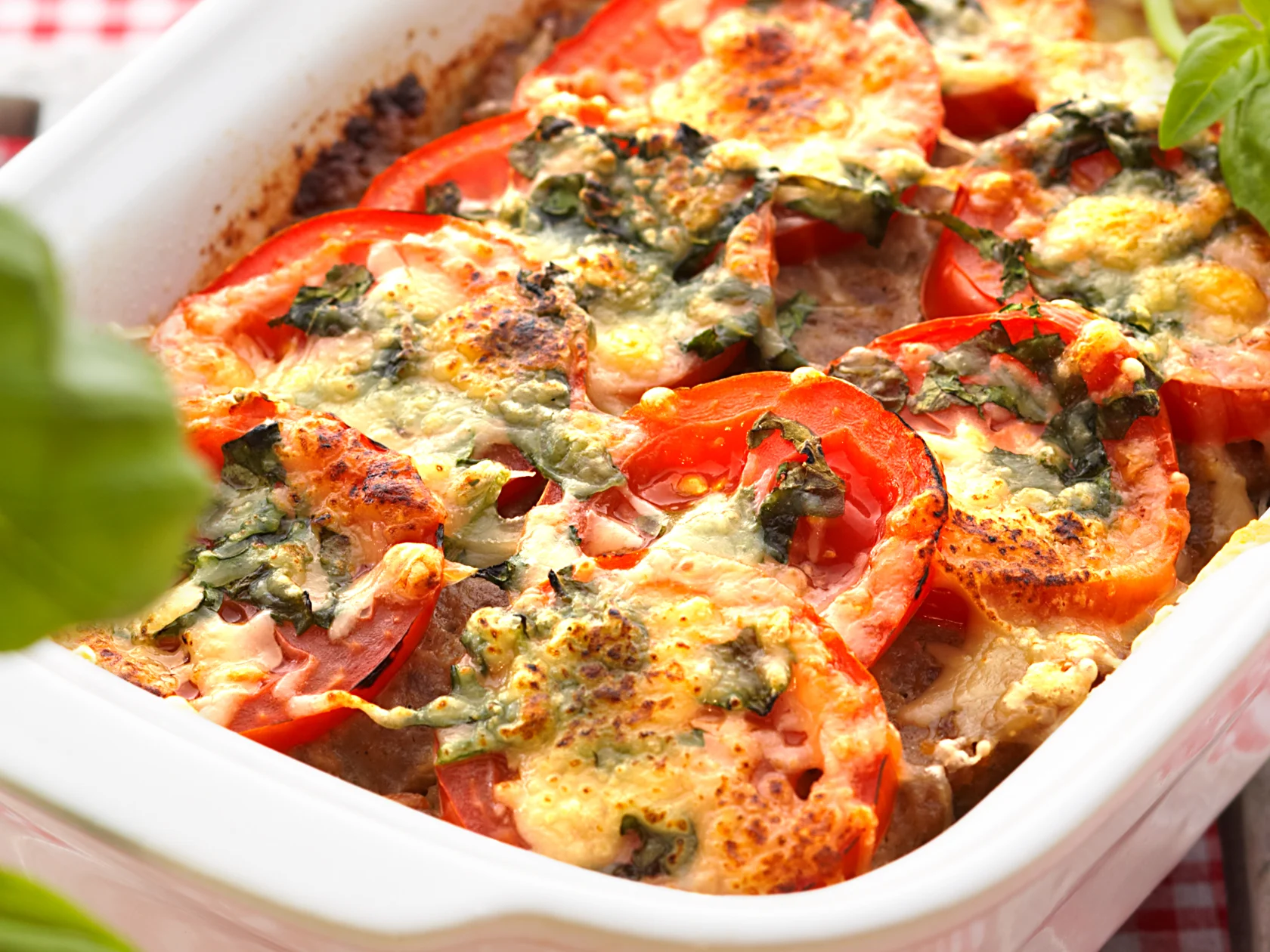 Tomaatti-palsternakkapaistos