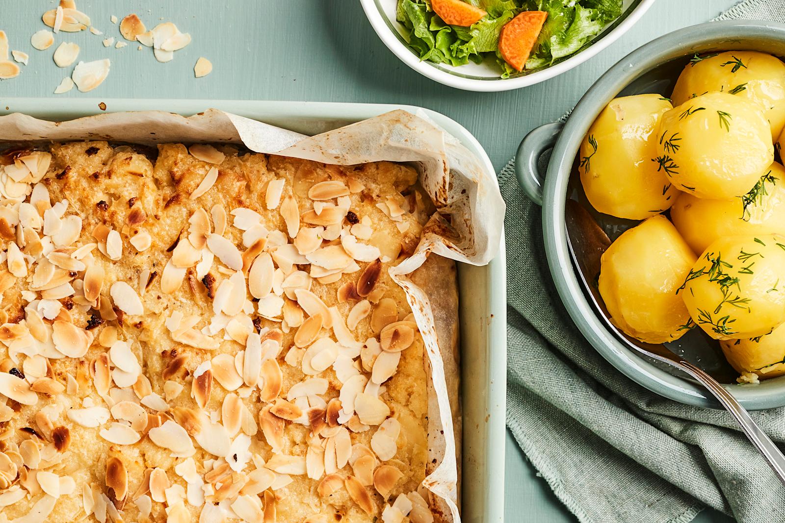 Mantelikala uunivuoassa ja keitetyt perunat