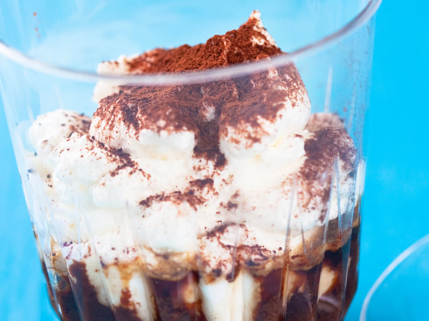 Nopea suklaatiramisu