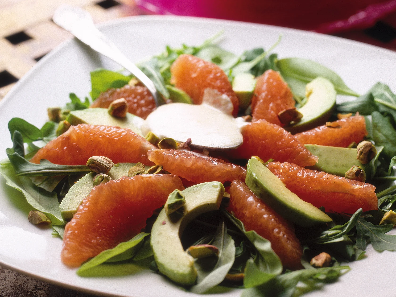 Greippi-vuohenjuustosalaatti