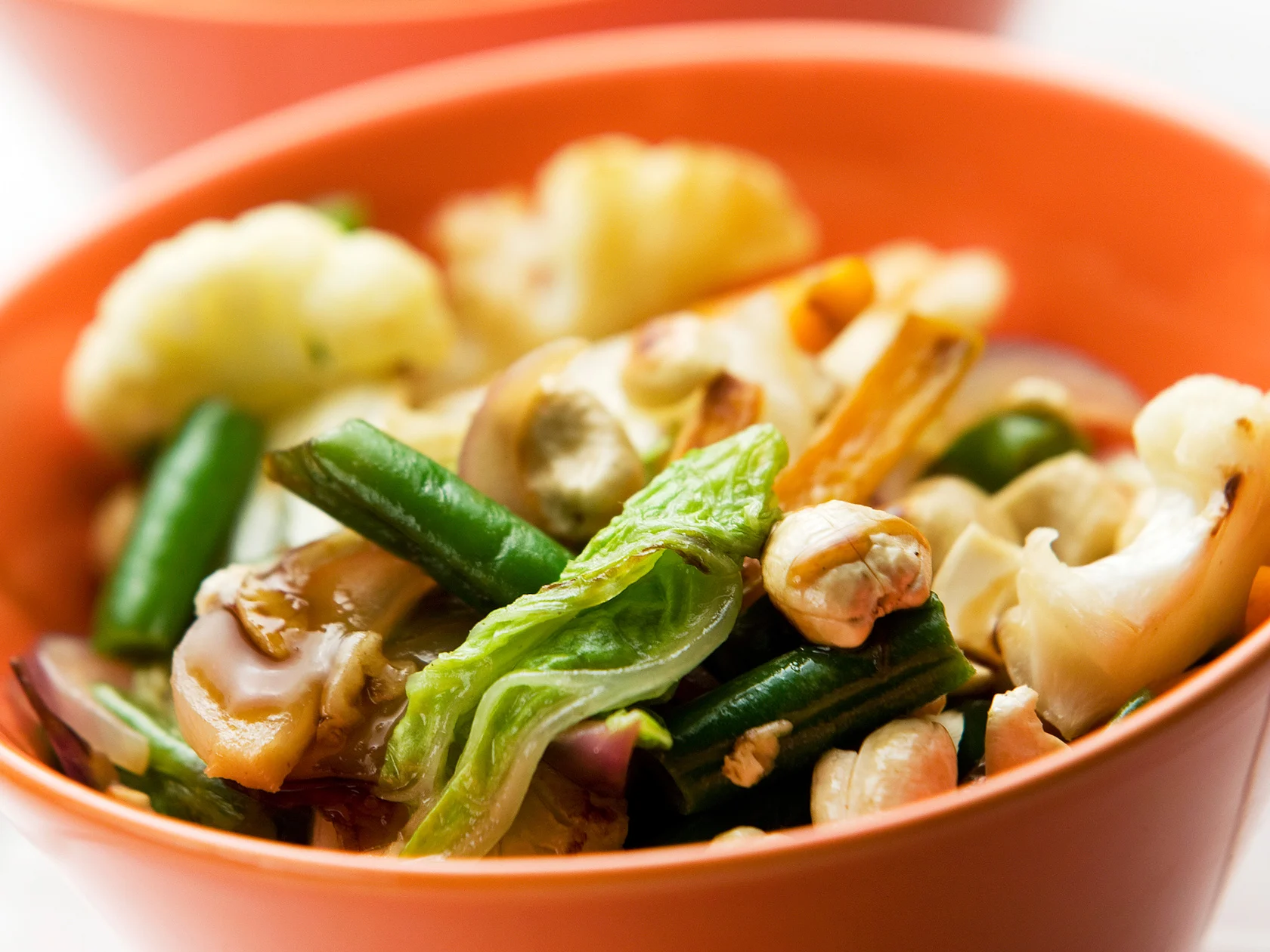 Kasvis-pähkinävokki