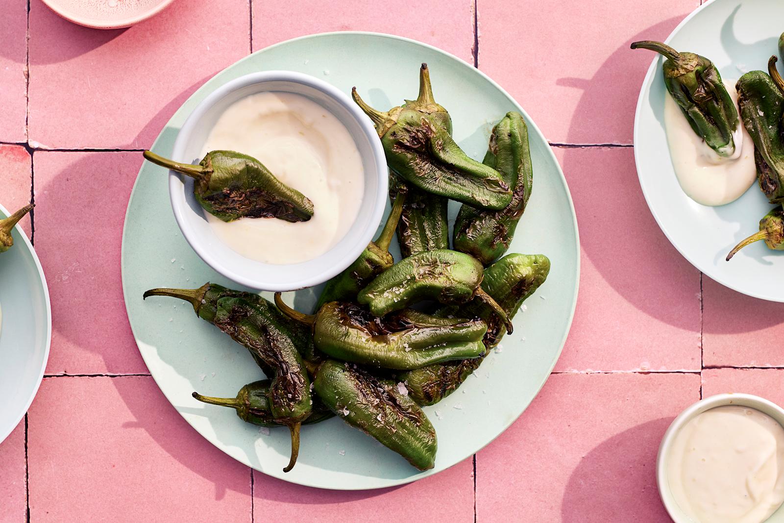 Dippipaprikat ja limeaioli