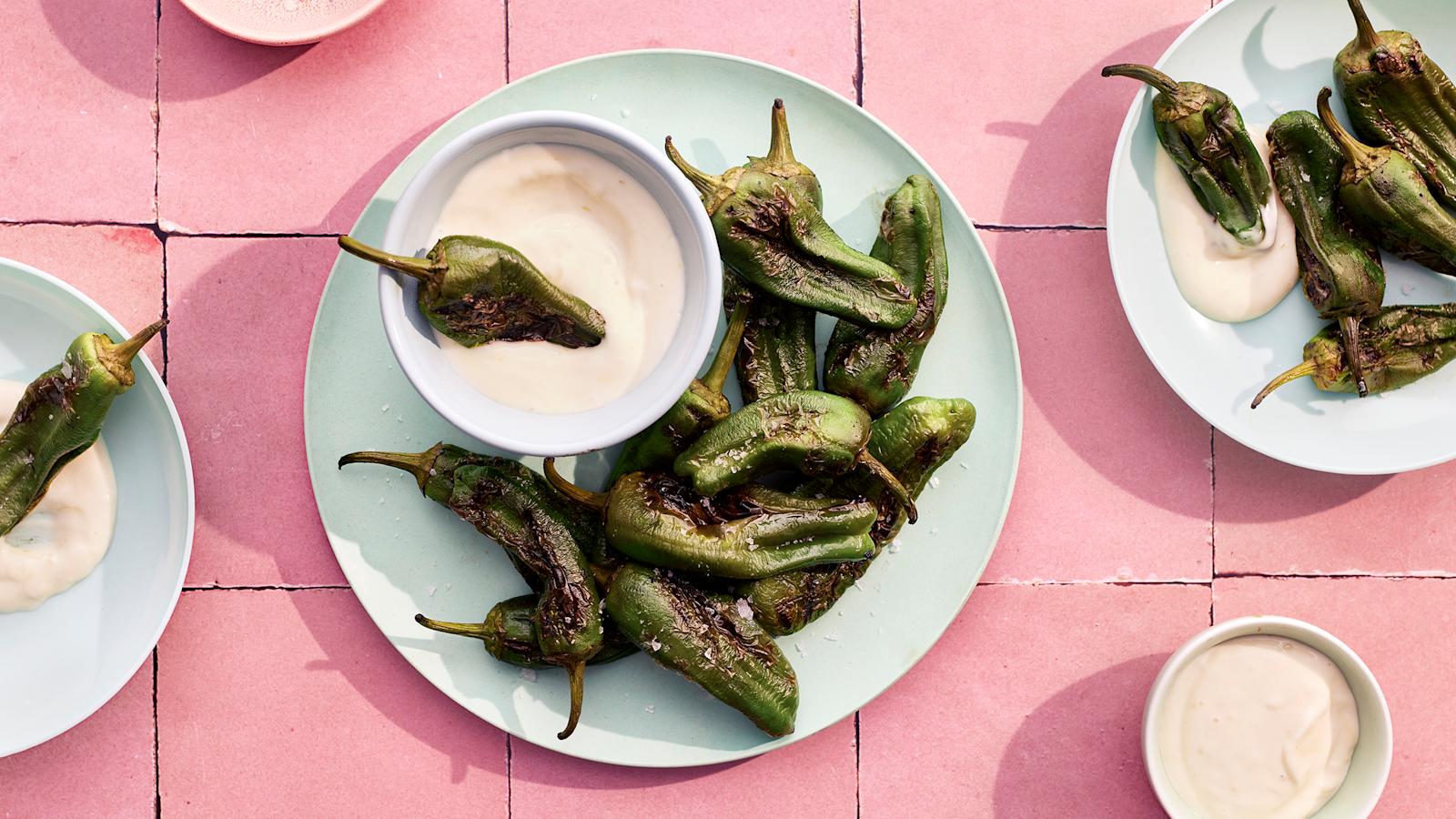 Dippipaprikat ja limeaioli