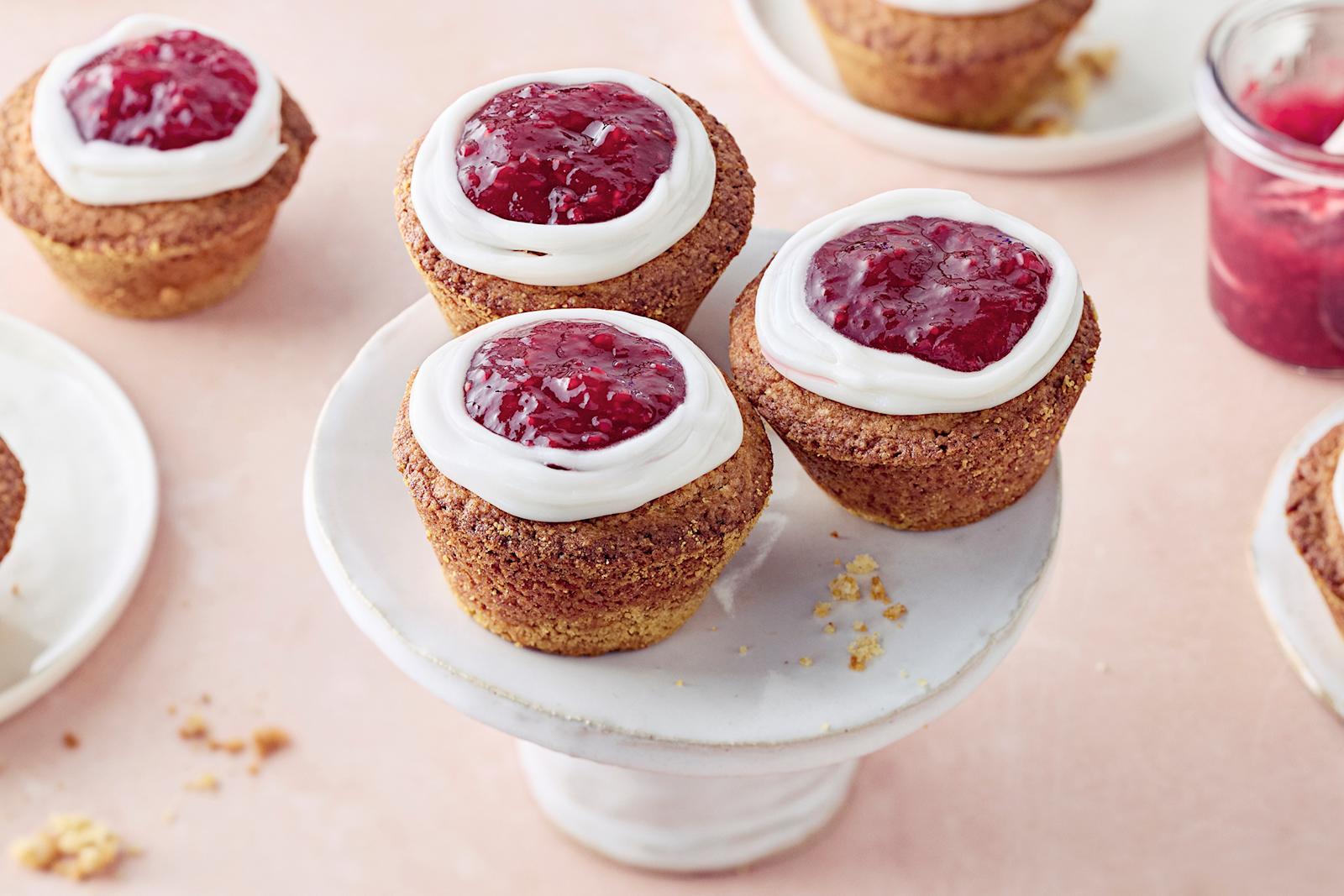 Helpot runebergintortut tehdään muffinssivuoassa