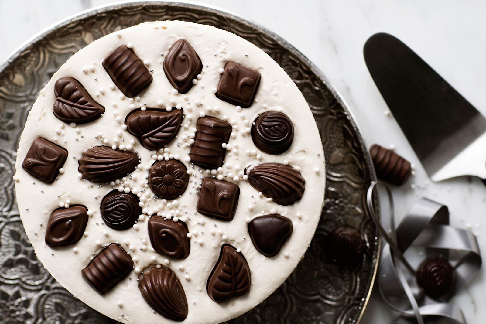 Kinuskinen konvehtikakku