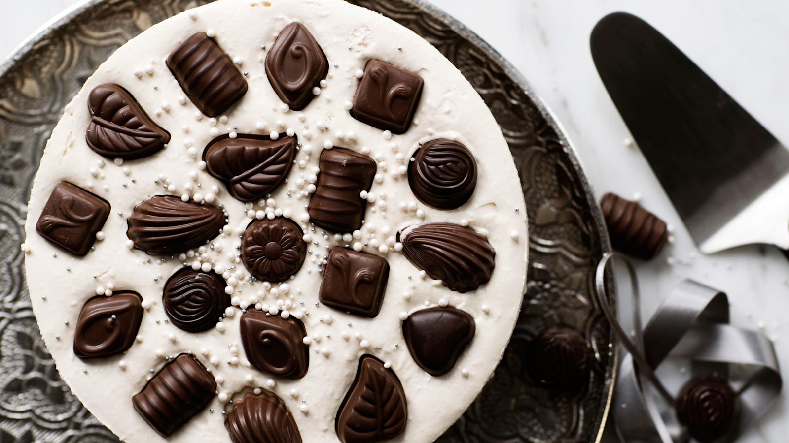 Kinuskinen konvehtikakku