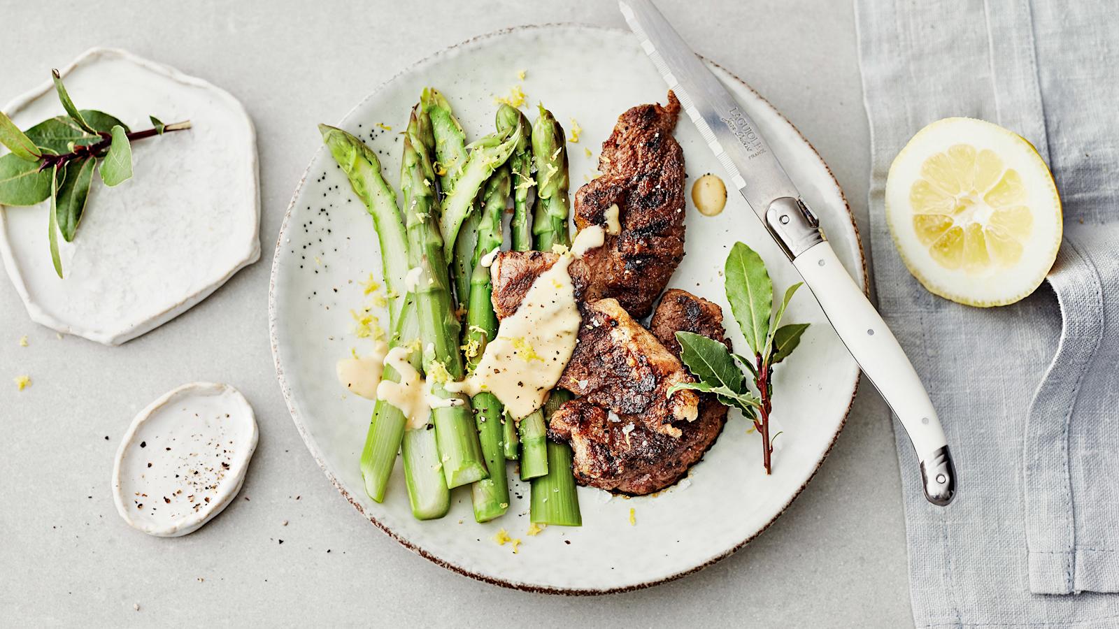 Iberico porsaan sisäfileepihvit ja balsamico kermakastike