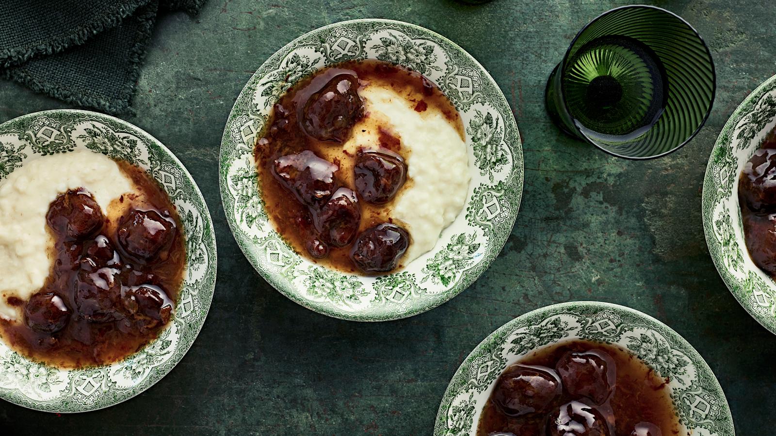 Luumukiisseli ja riisipuuroa