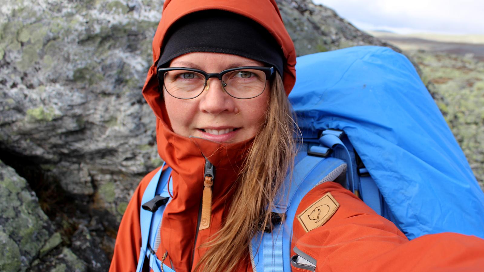 Konkarivaeltaja Minna Jakosuo: Näin kokkaat retkellä hyvää ruokaa